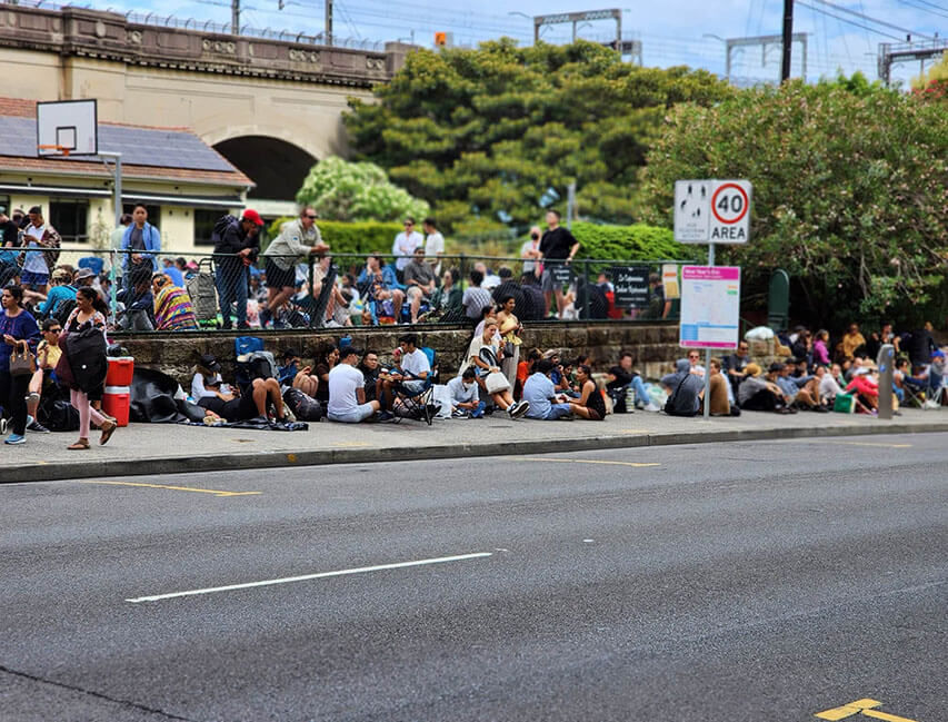 Ticketed NYE viewing policy leads to massive afternoon queues in North Sydney harbour areas